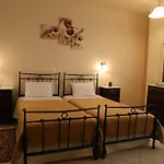 Mani فندق 2*